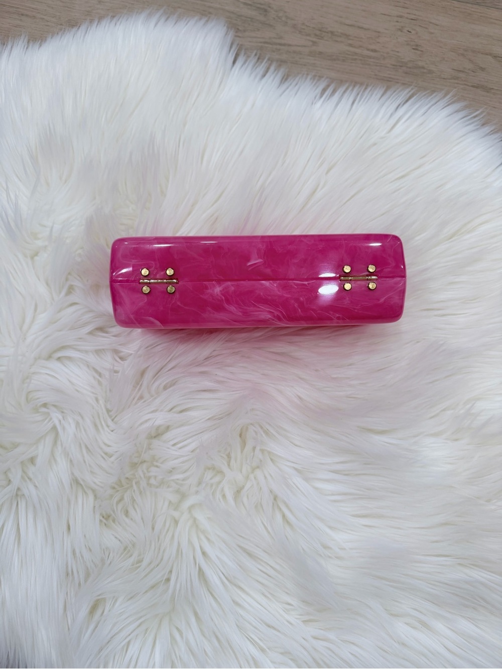 Cult Gaia Enid Clutch in Dragonfruit - Picture 5 of 11